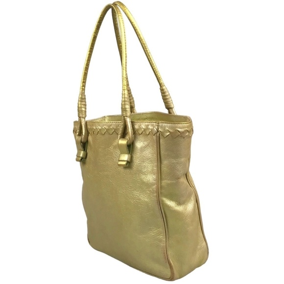 Authentic BOTTEGA VENETA Gold Leather Handbag - Picture 3 of 12